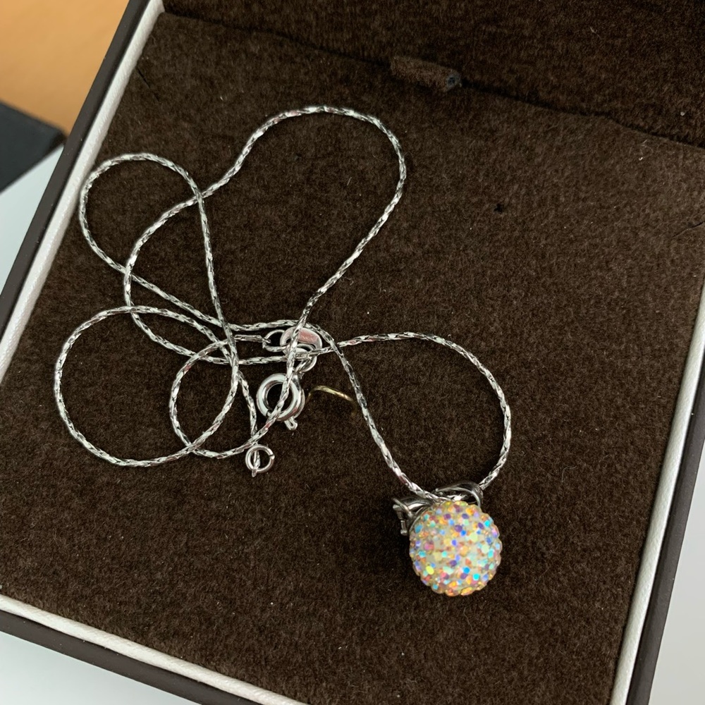 Silver rhinestone necklace vintage